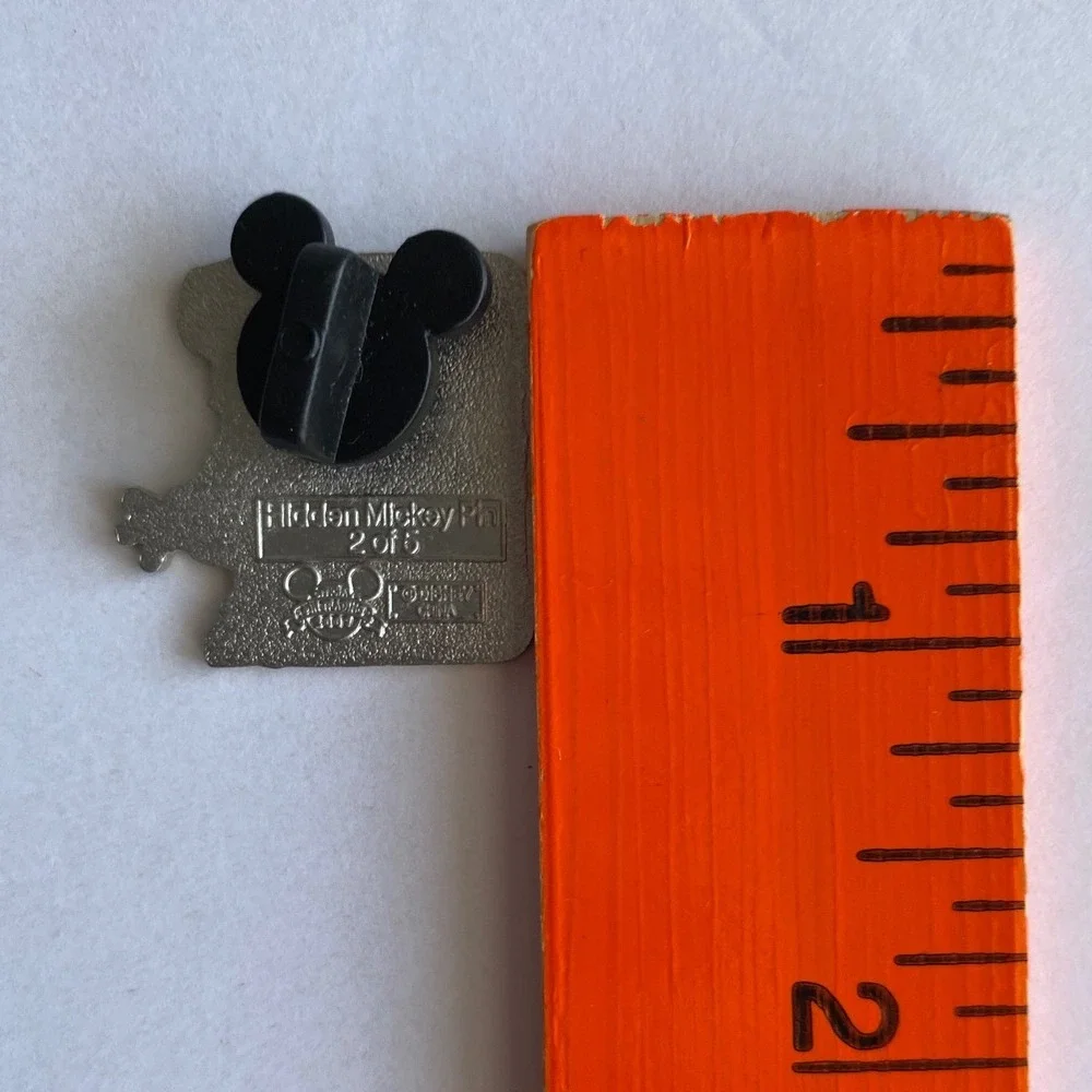 DISNEY WDW 2002‎ CAST LANYARD SERIES Minnie MOUSE TOPIARY PIN 2 of 5